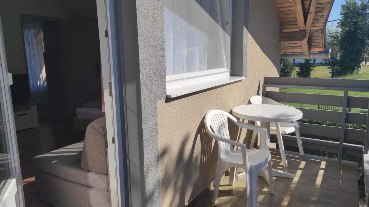 Silence Apartmanhaz Zalakaros Eksteriør billede